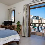 Gasthof Seafront Bedroom With Stunning Views, Balcony And En-suite 3*