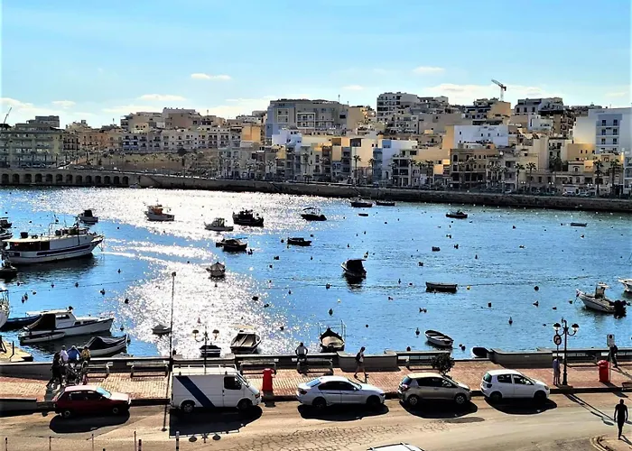 Seafront Bedroom With Stunning Views, Balcony And En-suite Gasthuis 3*