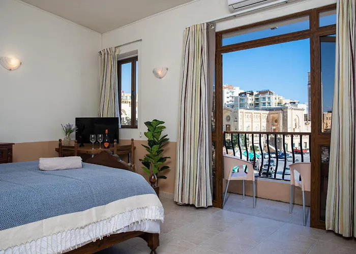 Gasthuis Seafront Bedroom With Stunning Views, Balcony And En-suite 3*